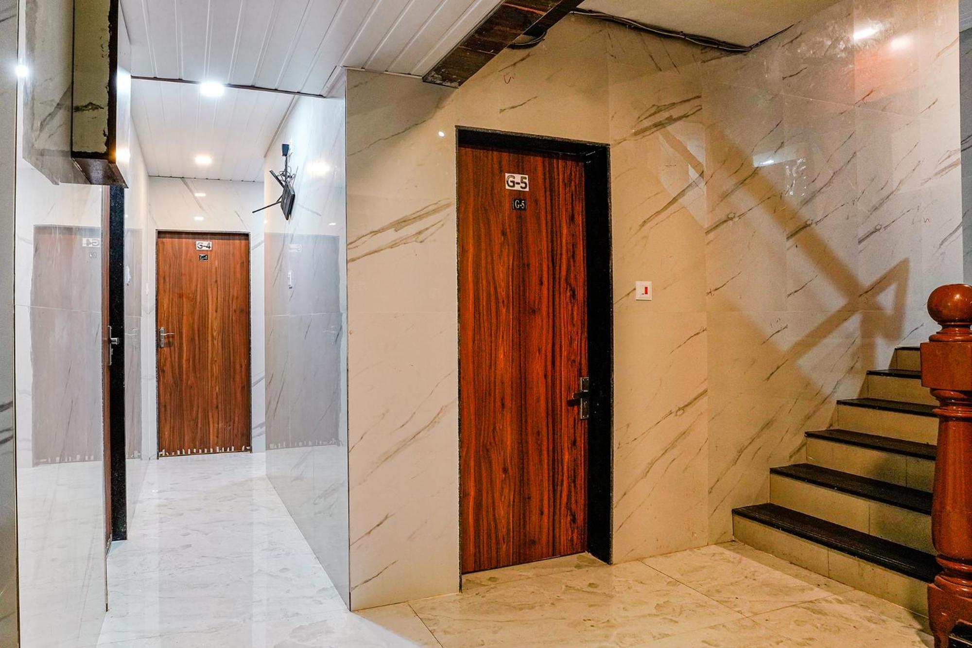 Fabexpress Yatri Inn - Navi Mumbai Turambhe 외부 사진