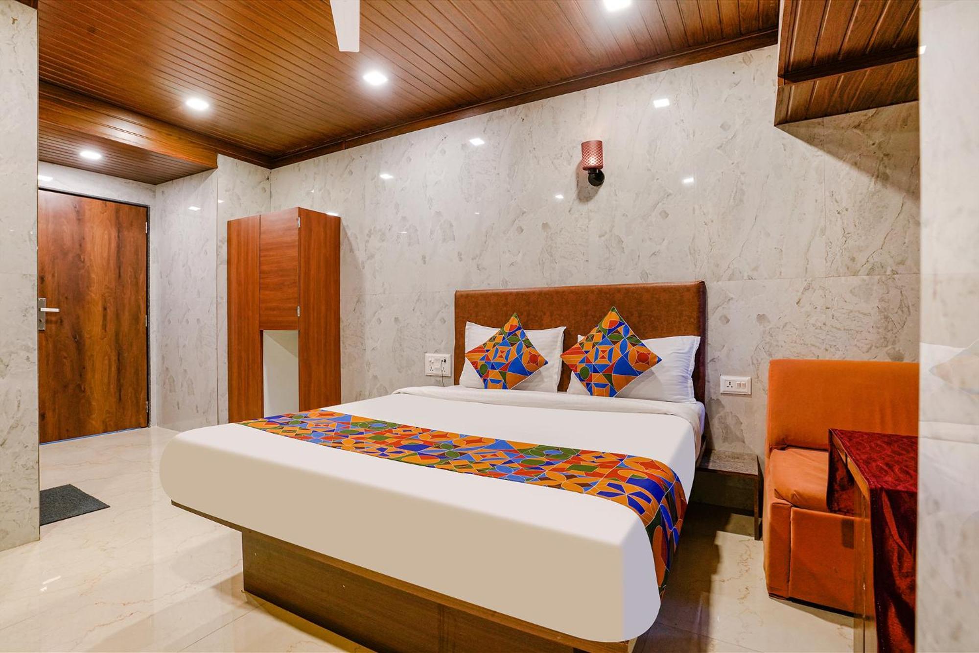 Fabexpress Yatri Inn - Navi Mumbai Turambhe 외부 사진